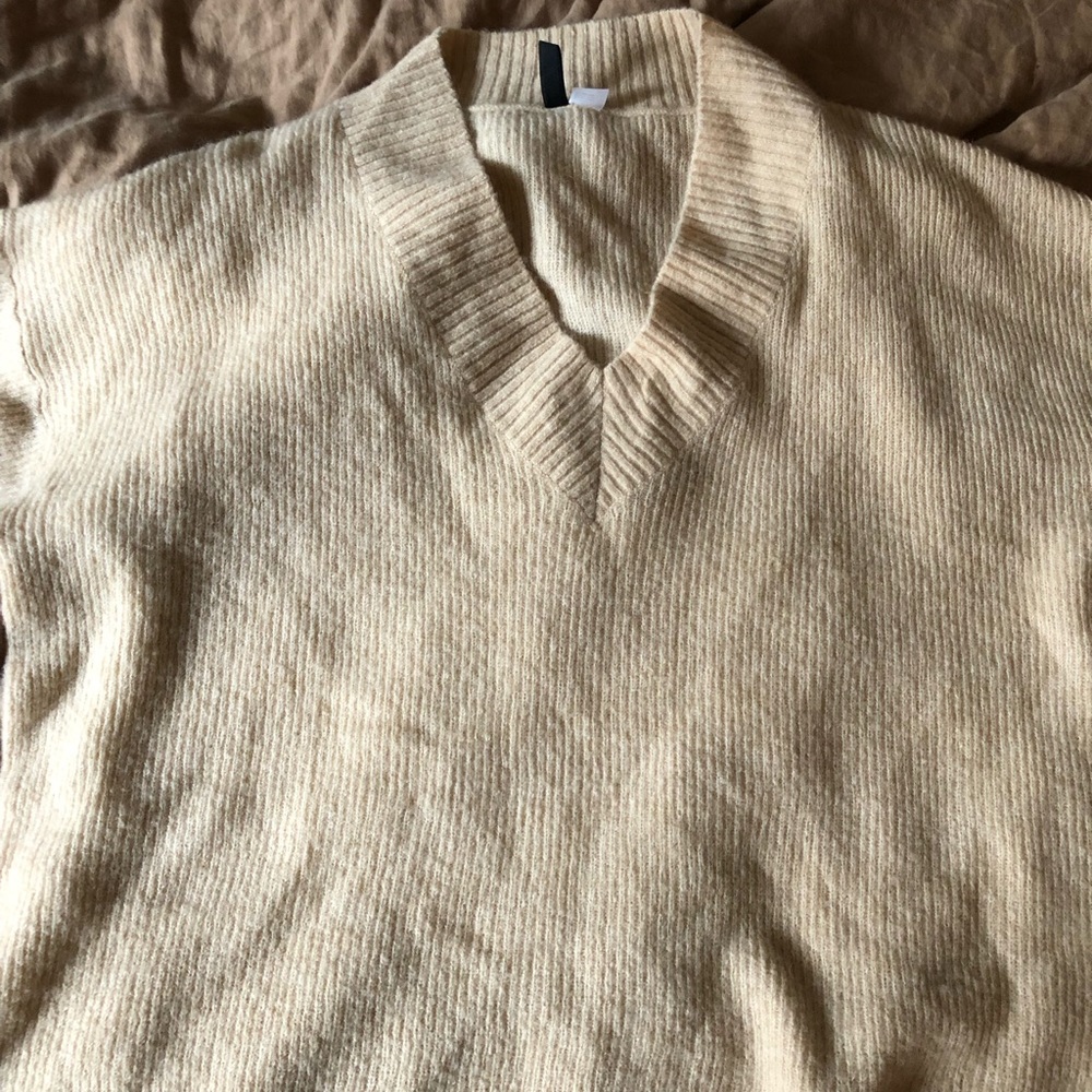 Cream, tan cozy sweater